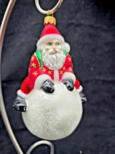 Santa snowball ornament - on,